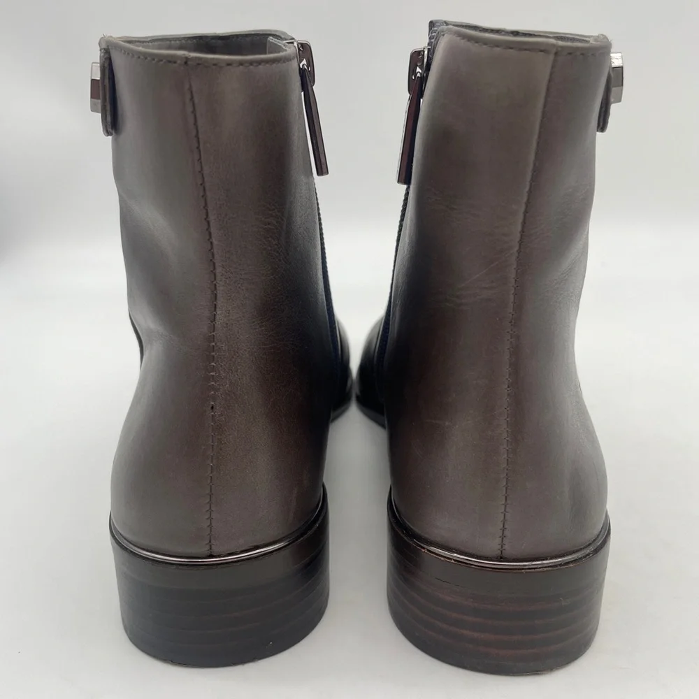 Louise et Cie Lo-Courmay Bootie.  Size 8.5